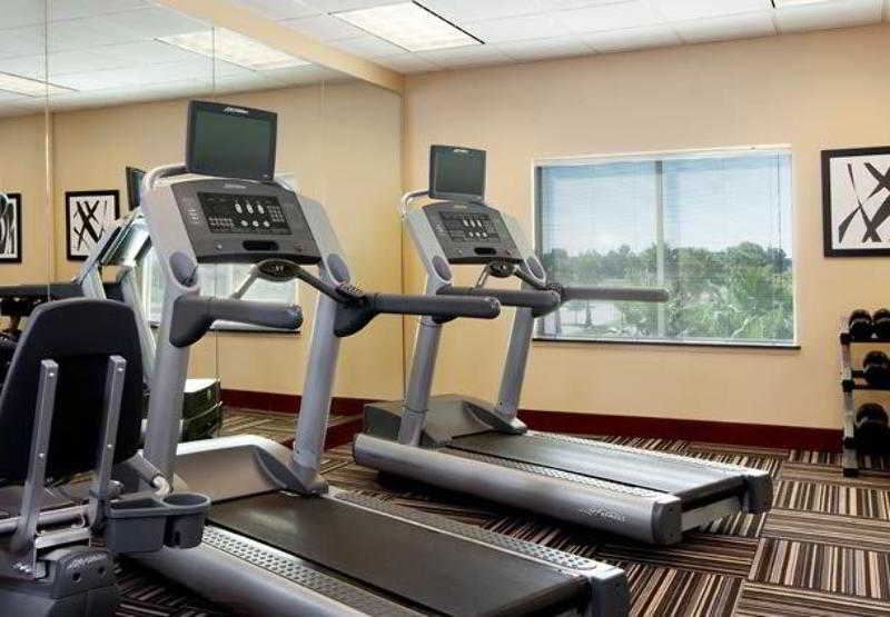 Courtyard Marriott Houston Pearland Hotel Bagian luar foto
