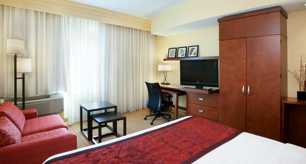 Courtyard Marriott Houston Pearland Hotel Bagian luar foto